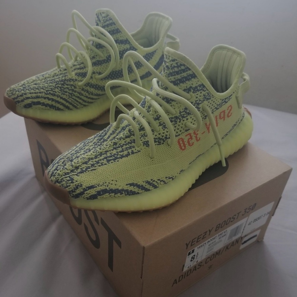 Yeezy Boost 350 V2 Semi Frozen